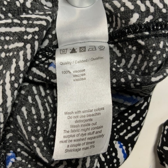 SOYA CONCEPT 100% Viscose Geometric Black/Cobalt Print Boho Blouse 3/4 Sleeve - Picture 9 of 10